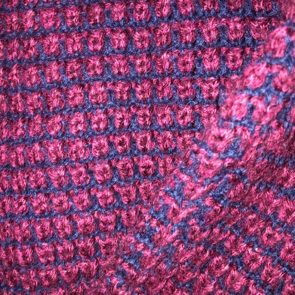 Forever21 sweater - Picture 3 of 4